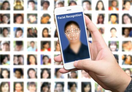 Apple se dote d'un nouvel outil pour la reconnaissance faciale de son app 