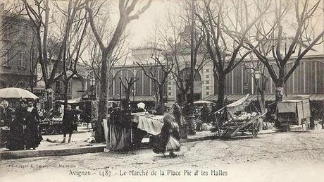 Atmousfèro 1900 : lou mercat de la plaço Pío 611681003.jpg