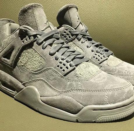 Kaws x Air Jordan 4 Grey : Preview Kaws x Air Jordan 4 Grey