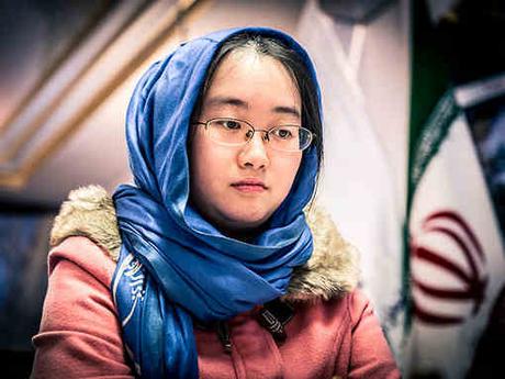 La Chinoise Tan Zhongyi s'empare du titre mondial des échecs féminins - Photo © David Llada
