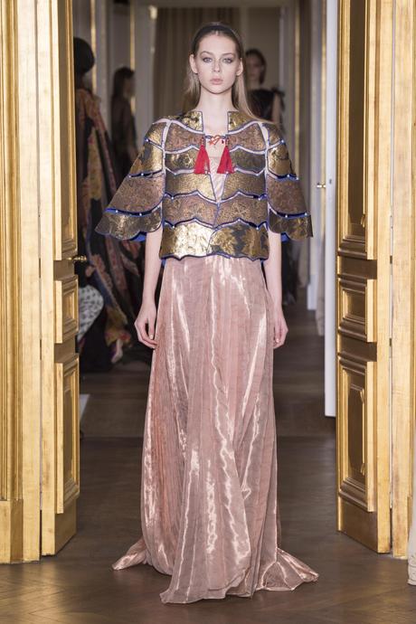 Schiaparelli, Fashion Week, Haute Couture Paris, Printemps-Eté 2017 Schiaparelli, Fashion Week, Haute Couture Paris, Printemps-Eté 2017