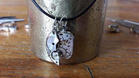 Dec'horloge Collier