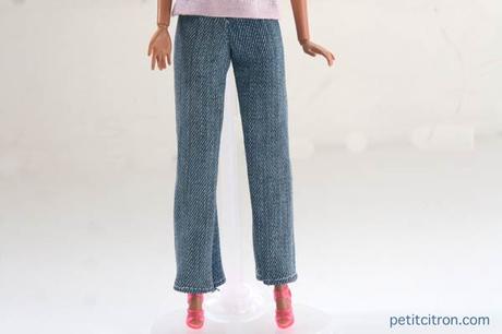 Nouveau patron pour Barbie : le jean Nouveau patron pour Barbie : le jean