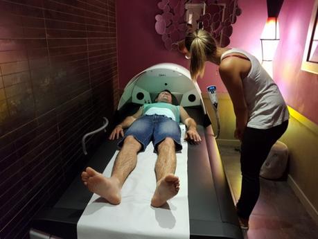 Séjour bien-être : Christophe sur table massage hydro-active Wellsystem Séjour bien-être : Christophe sur table massage hydro-active Wellsystem
