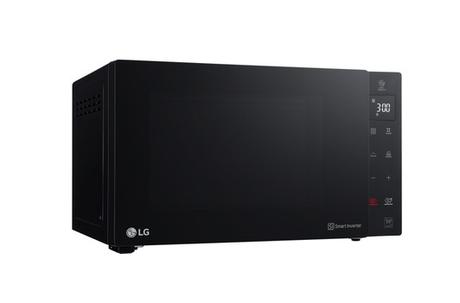Four à micro-ondes solo, gril ou combiné : lequel choisir ? LG article Micro ondes Solo