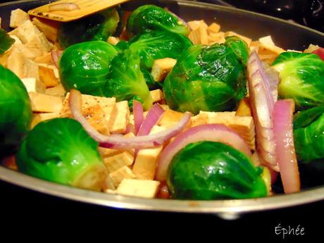 Choux de bruxelles au bacon de tofu