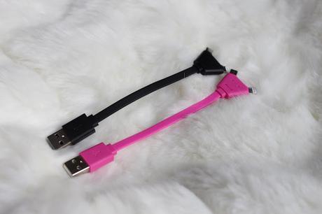 XOOPAR ET SA BATTERIE EXTERNE ROSE XOOPAR ET SA BATTERIE EXTERNE ROSE