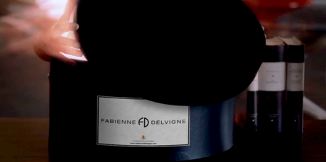 100% BELGE : Fabienne Delvigne la femme aux chapeaux (UNE VIDEO E-TV)