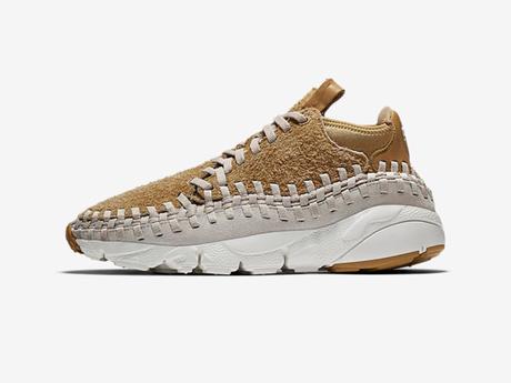 Nike Air Footscape Woven Chukka Flat Gold Nike Air Footscape Woven Chukka Flat Gold