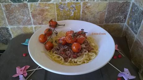 Linguine alla bolognese Linguine alla bolognese