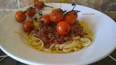 Linguine alla bolognese Linguine alla bolognese