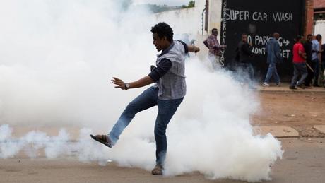 La xénophobie en Afrique du Sud : la triste réalité de la haine de l’étranger, même s’il ne vient pas de loin et qu'il nous ressemble. La xénophobie en Afrique du Sud : la triste réalité de la haine de l’étranger, même s’il ne vient pas de loin et qu'il nous ressemble.