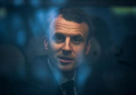 Emmanuel Macron : le candidat de la soumission
