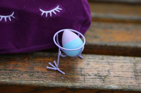 Une commande de moins de 15 euros sur le site Née Jolie blog-mode-nantes-beauty-blender-nee-jolie