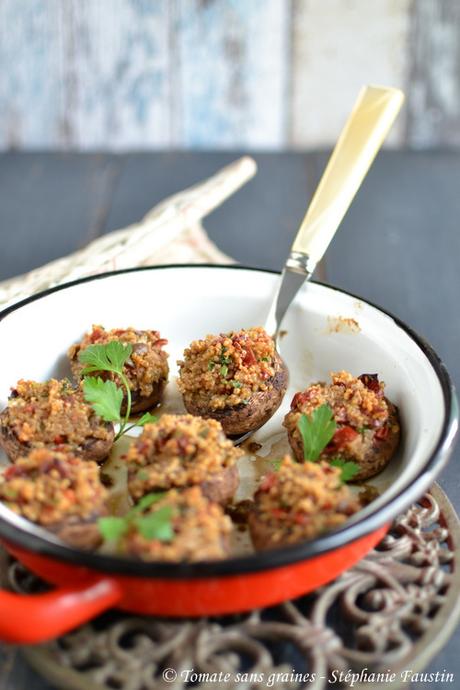 Champignons farcis {quinoa, tomates séchées & olives noires} Champignons farcis