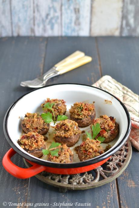 Champignons farcis {quinoa, tomates séchées & olives noires} Champignons farcis