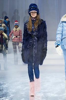 DEFILE MONCLER GRENOBLE FW 2017-18 DEFILE MONCLER GRENOBLE FW 2017-18