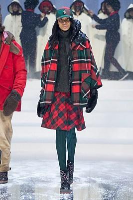 DEFILE MONCLER GRENOBLE FW 2017-18 DEFILE MONCLER GRENOBLE FW 2017-18