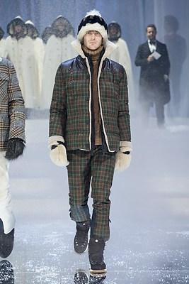 DEFILE MONCLER GRENOBLE FW 2017-18 DEFILE MONCLER GRENOBLE FW 2017-18