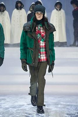 DEFILE MONCLER GRENOBLE FW 2017-18 DEFILE MONCLER GRENOBLE FW 2017-18