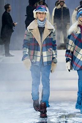 DEFILE MONCLER GRENOBLE FW 2017-18 DEFILE MONCLER GRENOBLE FW 2017-18