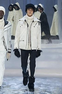 DEFILE MONCLER GRENOBLE FW 2017-18 DEFILE MONCLER GRENOBLE FW 2017-18