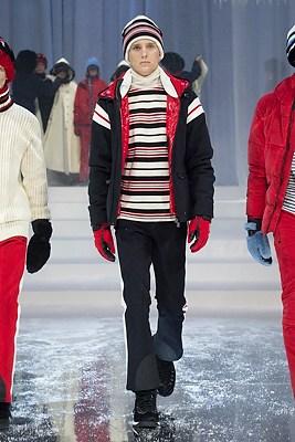 DEFILE MONCLER GRENOBLE FW 2017-18 DEFILE MONCLER GRENOBLE FW 2017-18