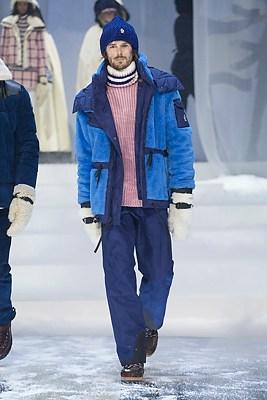 DEFILE MONCLER GRENOBLE FW 2017-18 DEFILE MONCLER GRENOBLE FW 2017-18