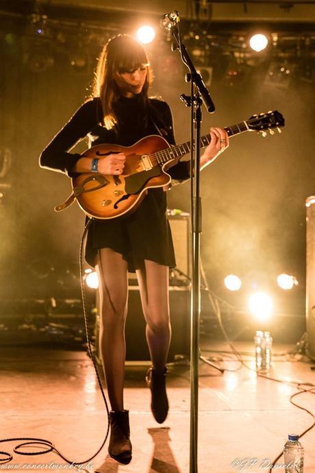 Juniore à la Rotonde du Botanique, Bruxelles, le 29 mars 2017. Juniore à la Rotonde du Botanique, Bruxelles, le 29 mars 2017.