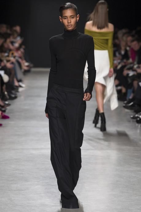 GUY LAROCHE – Collection Hiver 2017 GUY LAROCHE – Collection Hiver 2017