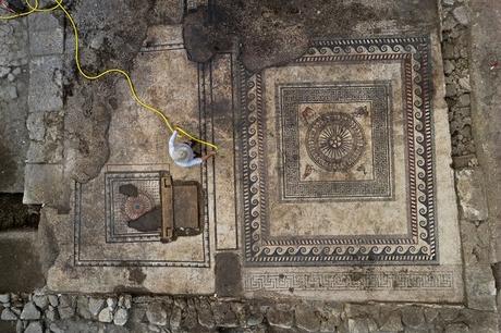 De superbes mosaïques apportent de la lumière sur l'énigmatique cité romaine d'Ucetia
