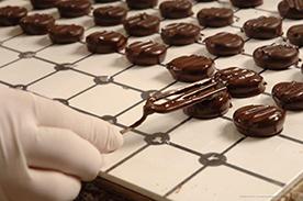 L’Artisan Chocolatier, un métier qui met l’eau à la bouche ! L’Artisan Chocolatier, un métier qui met l’eau à la bouche !
