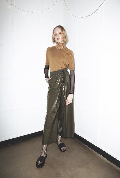 Look At Me Now : Alica Niedelská par Stuart Chen (exclusif) look-at-me-now-alica-niedelska-stuart-chen-folkr-09