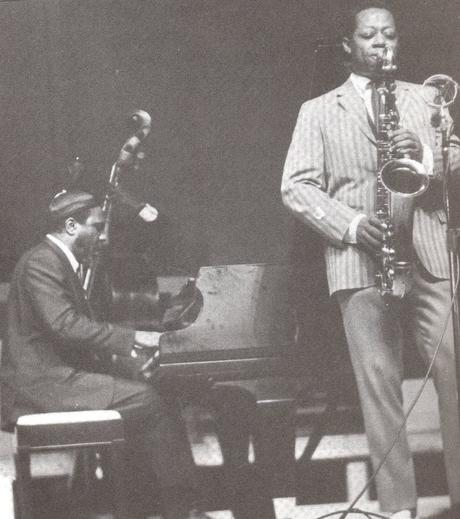 Blonde & Idiote Bassesse Inoubliable*****************Monk's Dream de Thelonious Monk Blonde & Idiote Bassesse Inoubliable*****************Monk's Dream de Thelonious Monk