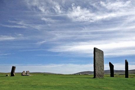 Les plus anciens cercles de pierres en Ecosse alignés sur le soleil et la lune Les plus anciens cercles de pierres alignés sur le soleil et la lune