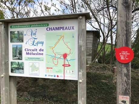 Randonnée autour de Champeaux dans les Deux-Sèvres : le circuit de Mélusine Le circuit de Mélusine à Champeaux (79)