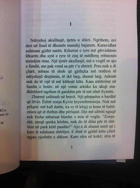 Kufiri présenté au Salon du Livre 2017, chez Buzuku. Kufiri chapitre 1