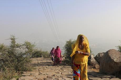 Point de vue sur Pushkar, du haut du Savitri Temple (Voyage en Inde, Rajasthan) Point de vue sur Pushkar, du haut du Savitri Temple (Voyage en Inde, Rajasthan)