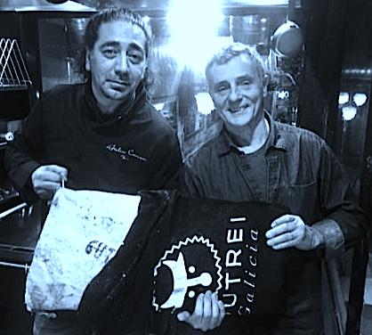 Les deux _happy_ propriétaires Les deux _happy_ propriétaires