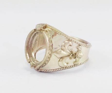 Chevaliere pour homme en or blanc bague en or blanc 18 carats