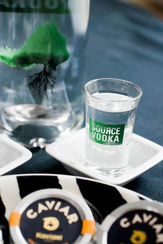 Caviar et vodka… Caviar et vodka…