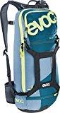 Top 5 des Sac Hydratation VTT Sac à dos léger avec protection dorsale intégrée.Taille S (recommandé 155 à 170 cm de haut): 8 litresTaille M / L (recommandé 170 à 192 cm de hauteur): 10 litresPoids: 950gTaille: 27 cm x 56 cm x 7 cmCertification CECompatible avec les poches d'eau d...