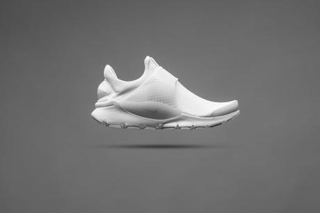 Nike Sock Dart Triple White Nike Sock Dart Triple White