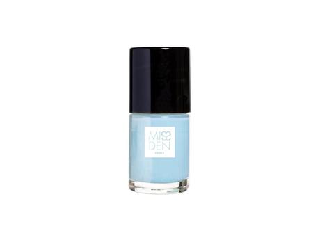 Miss Den : Flamant rose jusqu'au bout des ongles ! Miss Den : Flamant rose jusqu'au bout des ongles !