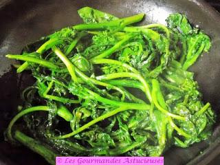 Riz aux pois chiches épicés et au chou Cima di Rapa (Vegan)