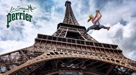 Le Smash PERRIER Saut depuis la Tour Eiffel événement Roland Garros 2017