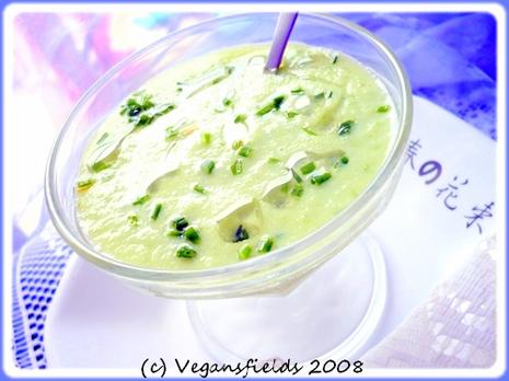 Velouté glacé concombre & gingembre (vegan)