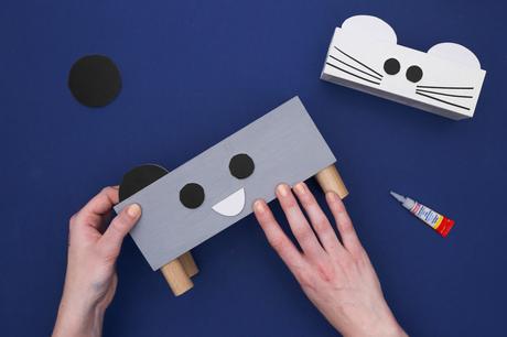 DIY – Boîte de rangement pour kid ADC x A Little Mercerie Découvrez notre DIY Boîte de rangement pour kid réalisé pour A Little Mercerie. Des petites boîtes tendances aux visages d'animaux.