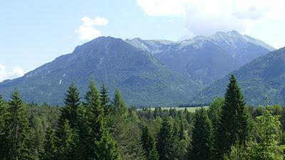 Belles randonnées bavaroises: vers le Wildensee, sur fond de montagnes (Soierngebirge)