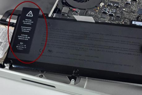 Tutoriel : changer la batterie d’un Macbook Pro en 4 étapes Tutoriel : changer la batterie d’un Macbook Pro en 4 étapes